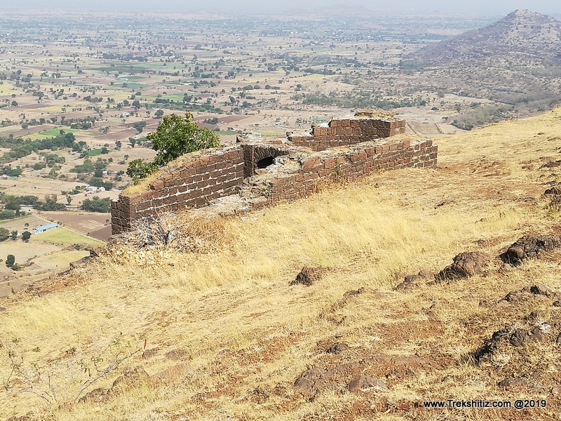 Manjarsubha Fort
Rare side Entrance gate